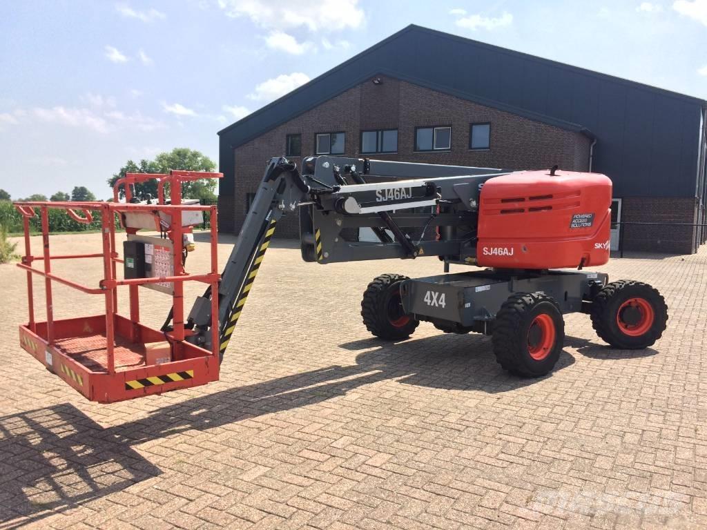 SkyJack SJ 46 AJ Kĺbové plošiny
