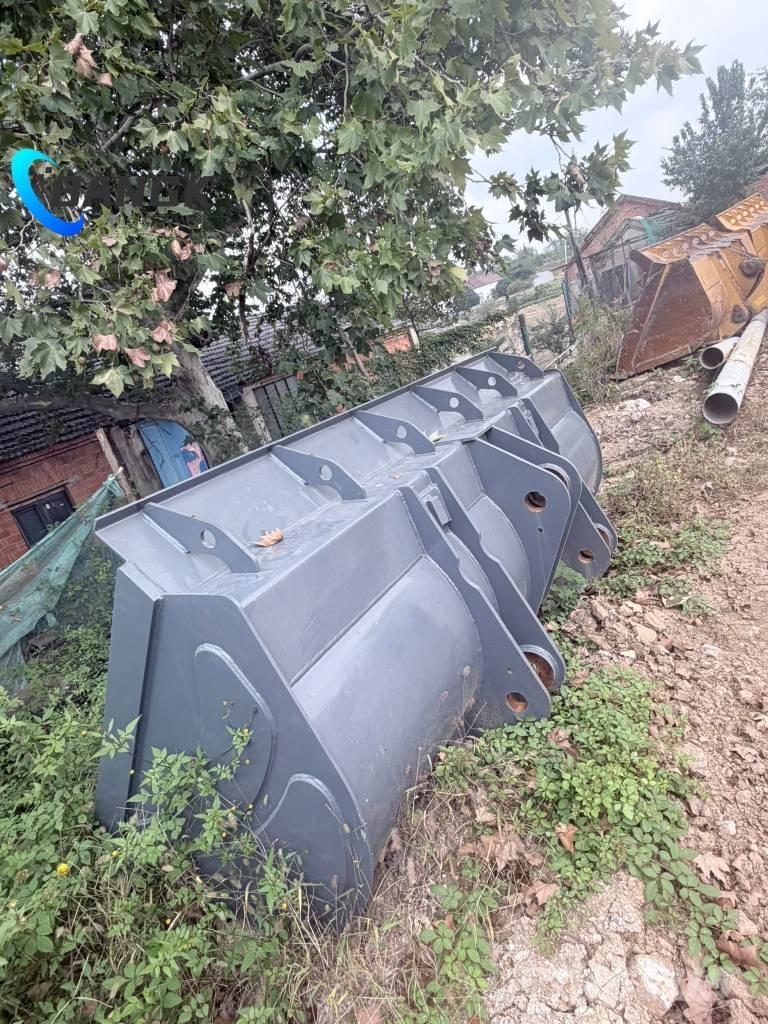 SDLG L 955 F Kolesové nakladače