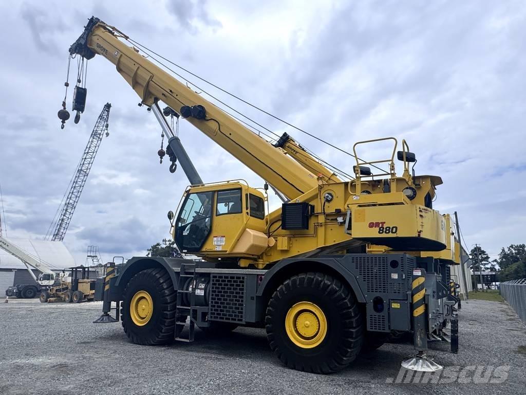 Grove GRT 880 Žeriavy pre ťažký terén