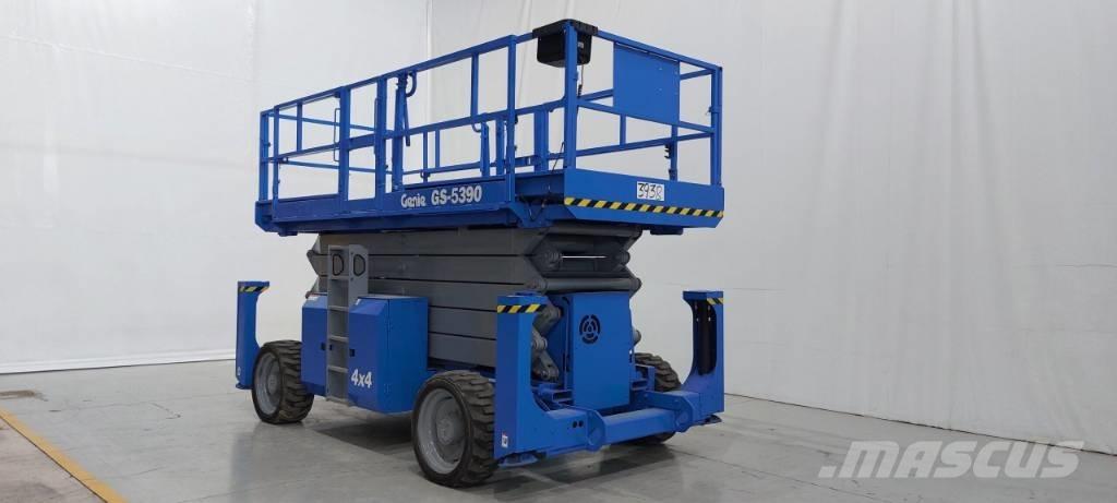 Genie GS 5390 RT Nožnicové zdvíhacie plošiny