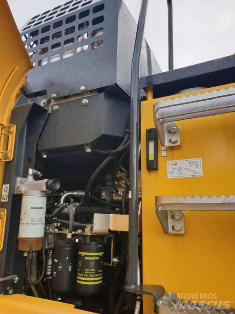 Komatsu PW148-11EO Kolesové rýpadlá