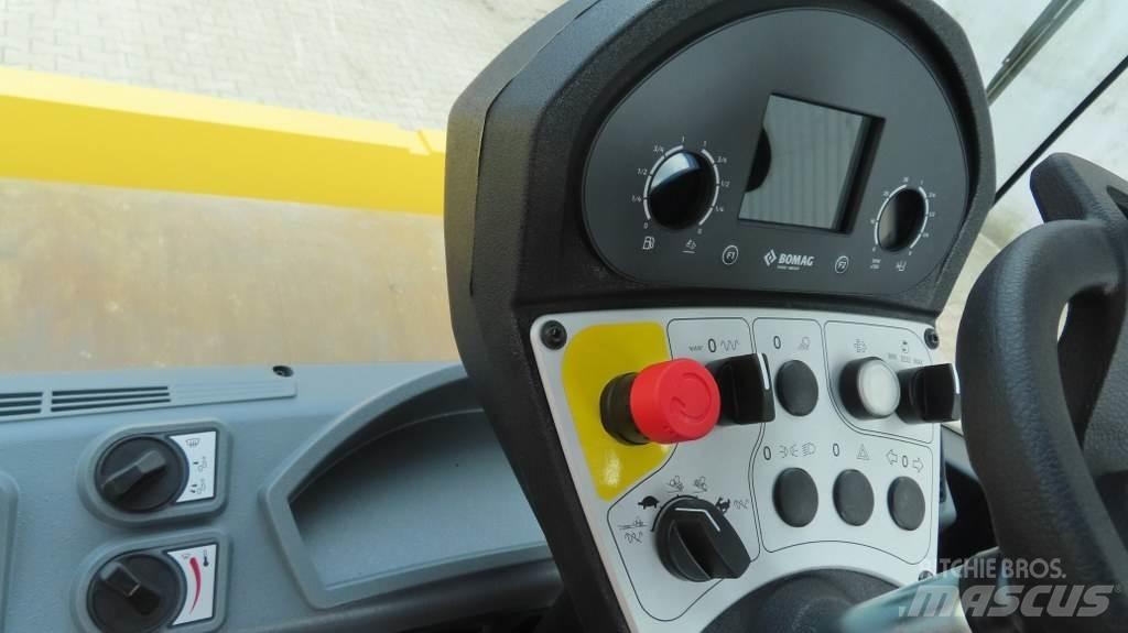 Bomag BW177 D-5 Ťahačové valce