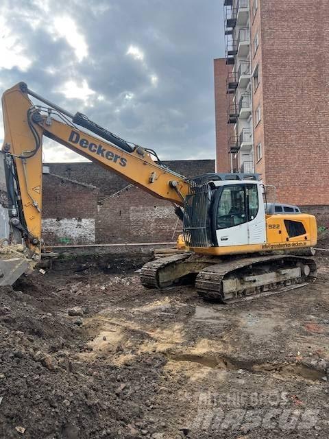 Liebherr 922 Pásové rýpadlá