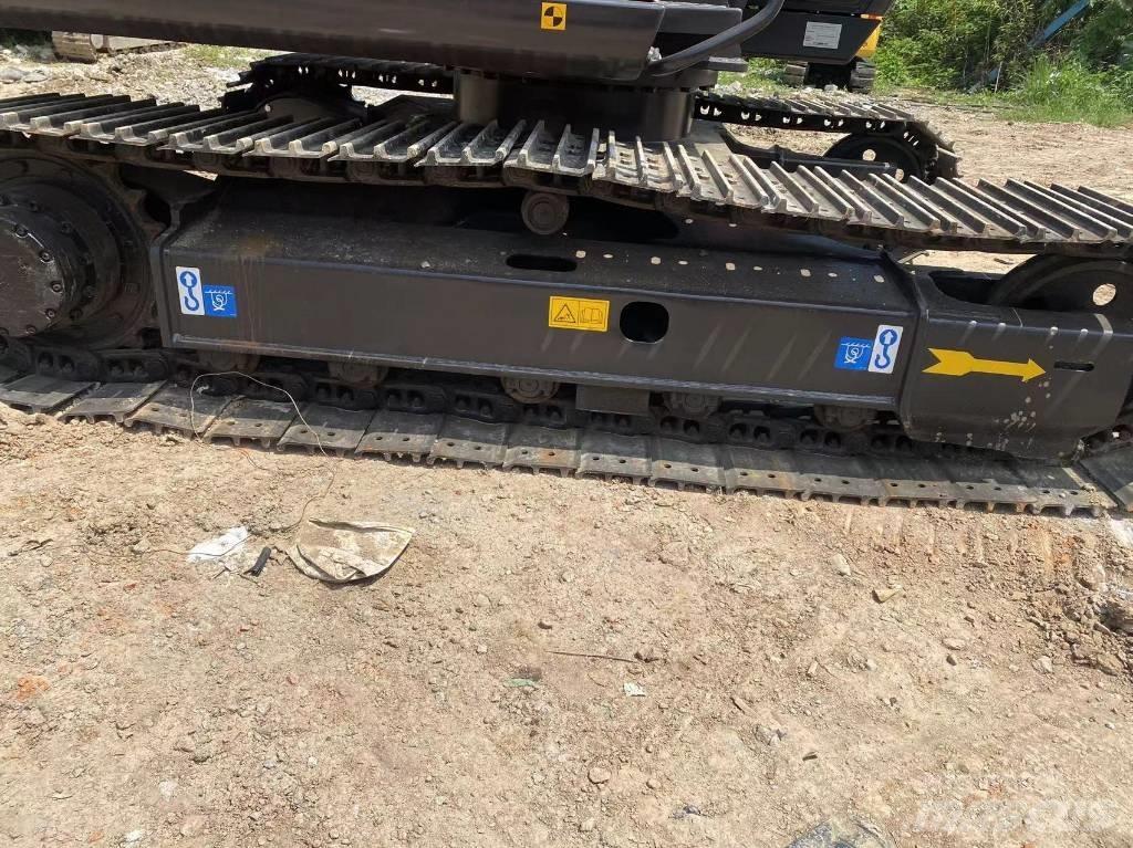 Hitachi ZX 70 Pásové rýpadlá