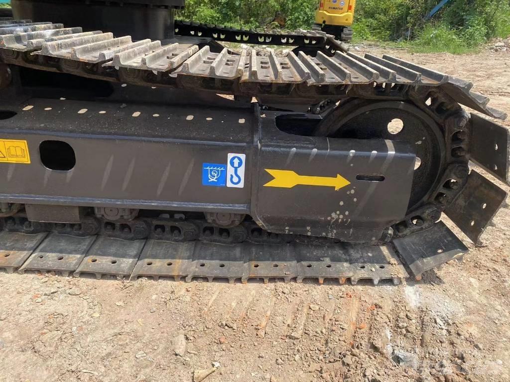 Hitachi ZX 70 Pásové rýpadlá