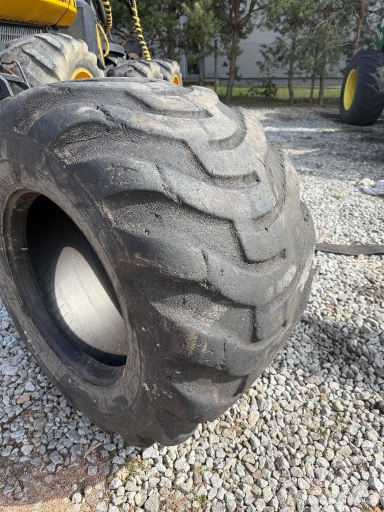 Nokian 710/40-24.5 Pneumatiky, kolesá a ráfiky
