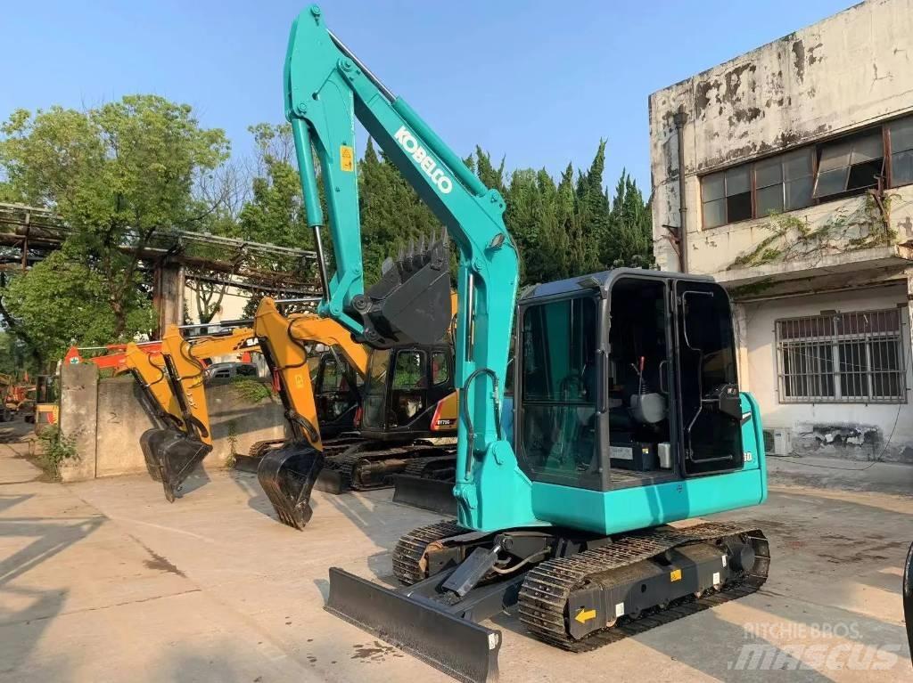 Kobelco SK80D Midi rýpadlá 7 t - 12 t