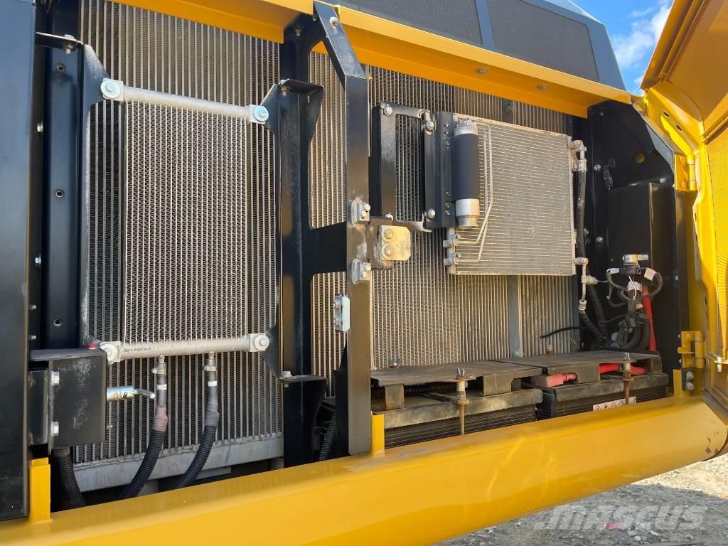 John Deere 350 GLC Pásové rýpadlá