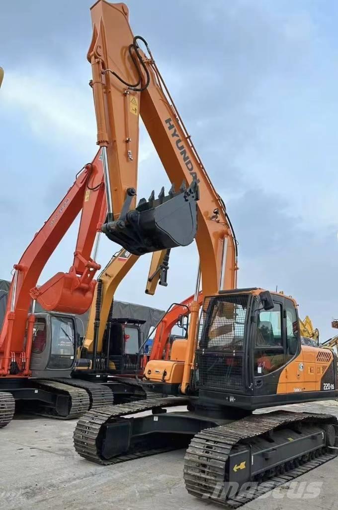 Hyundai 220-9S Pásové rýpadlá