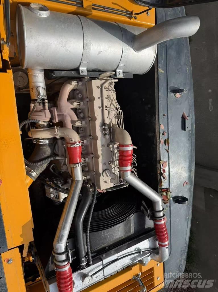 Hyundai r305lc-9t Midi rýpadlá 7 t - 12 t