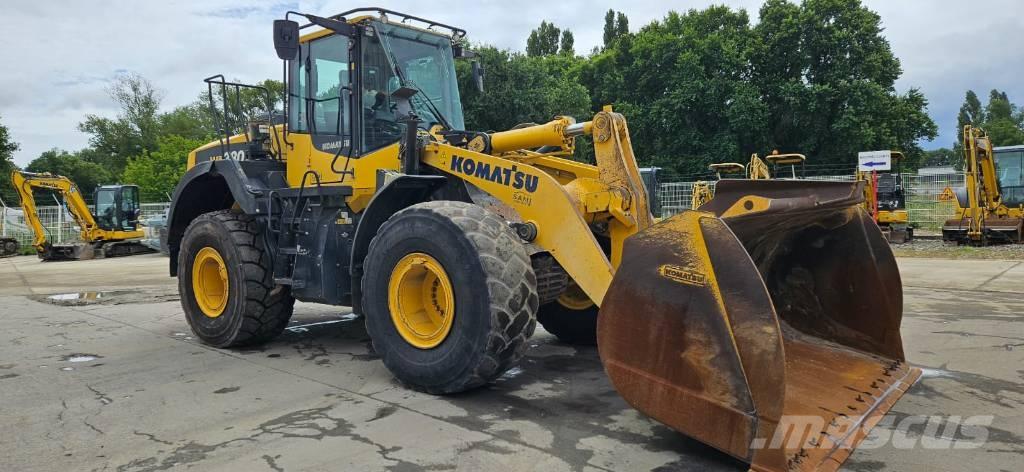 Komatsu WA380-8 Kolesové nakladače