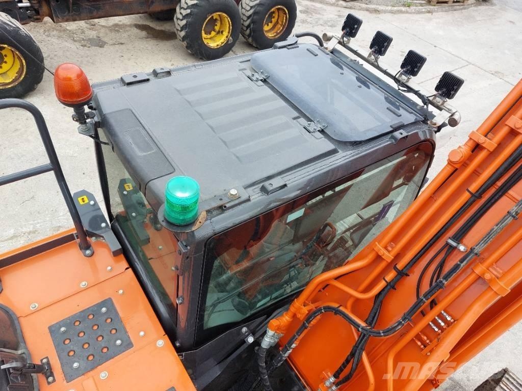 Hitachi ZX210LC-6 Pásové rýpadlá