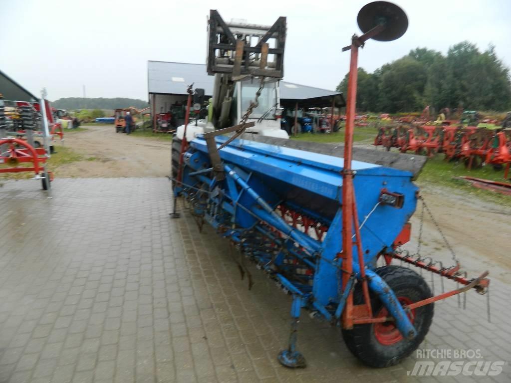 Stegsted 4 Mechanické sejačky