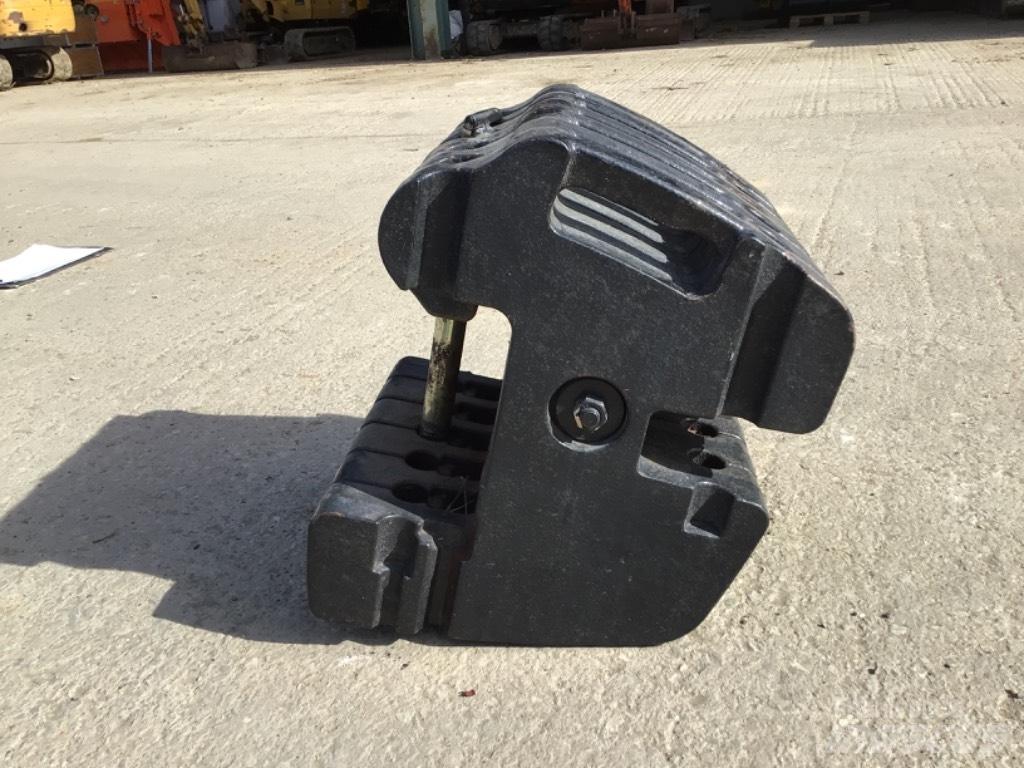 New Holland Weights Predné závažie