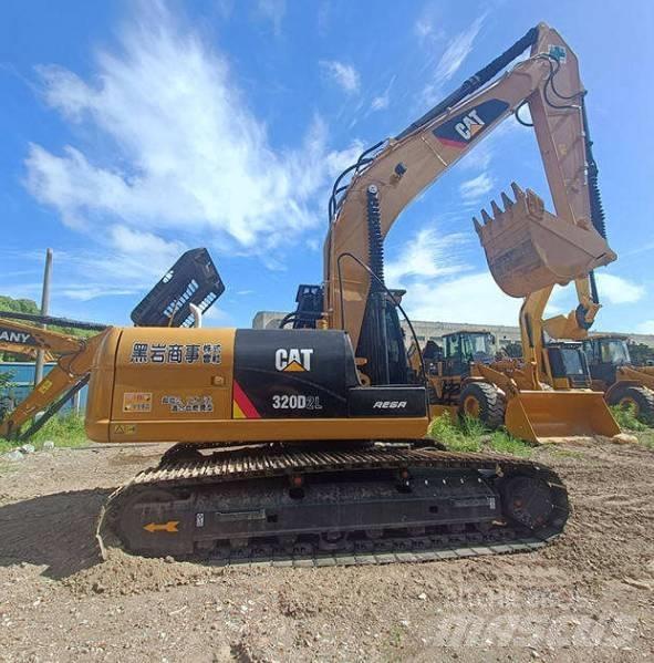 CAT 320D Pásové rýpadlá