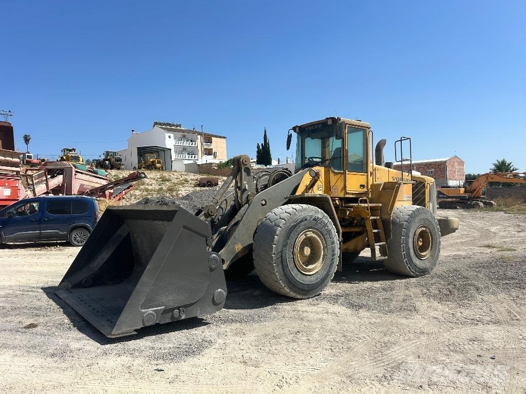 Volvo L 180 E Kolesové nakladače