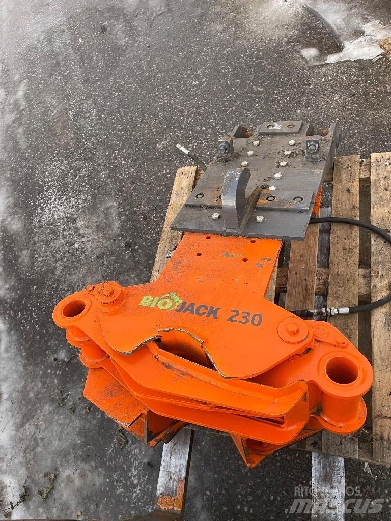 Biojack 230  ntp-10 Lodné háky