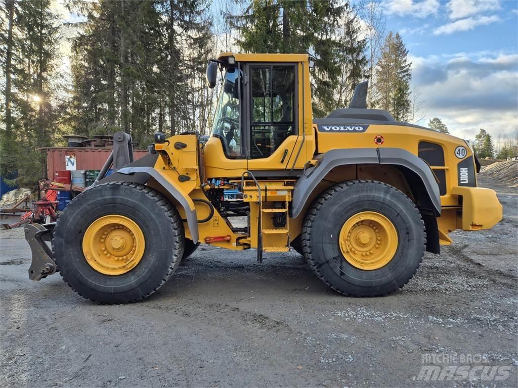 Volvo L110H Kolesové nakladače