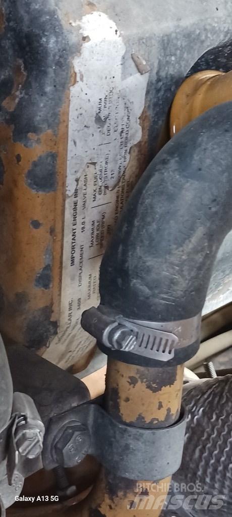CAT 631 G Skrejpre
