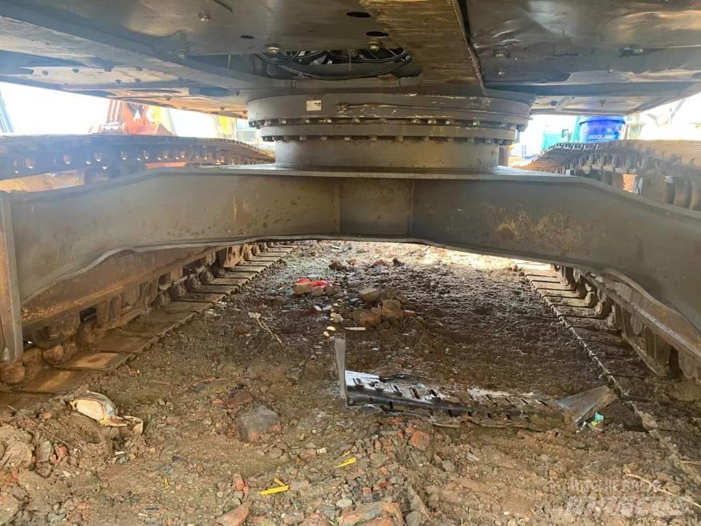 Volvo EC 210 Pásové rýpadlá