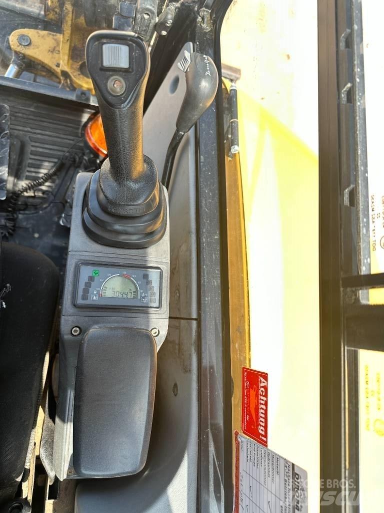 CAT 302.7 D CR Mini rýpadlá < 7t