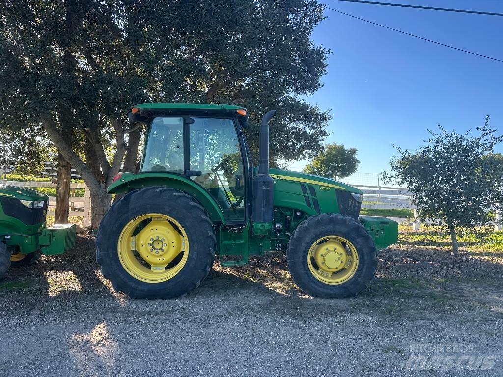 John Deere 5115 M Traktory