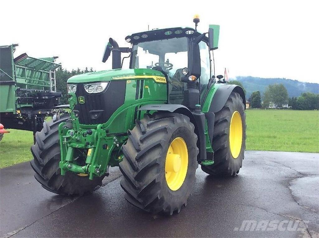 John Deere 6r 250 Traktory