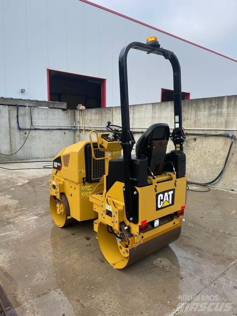 CAT CB 1.7 Tandemové valce