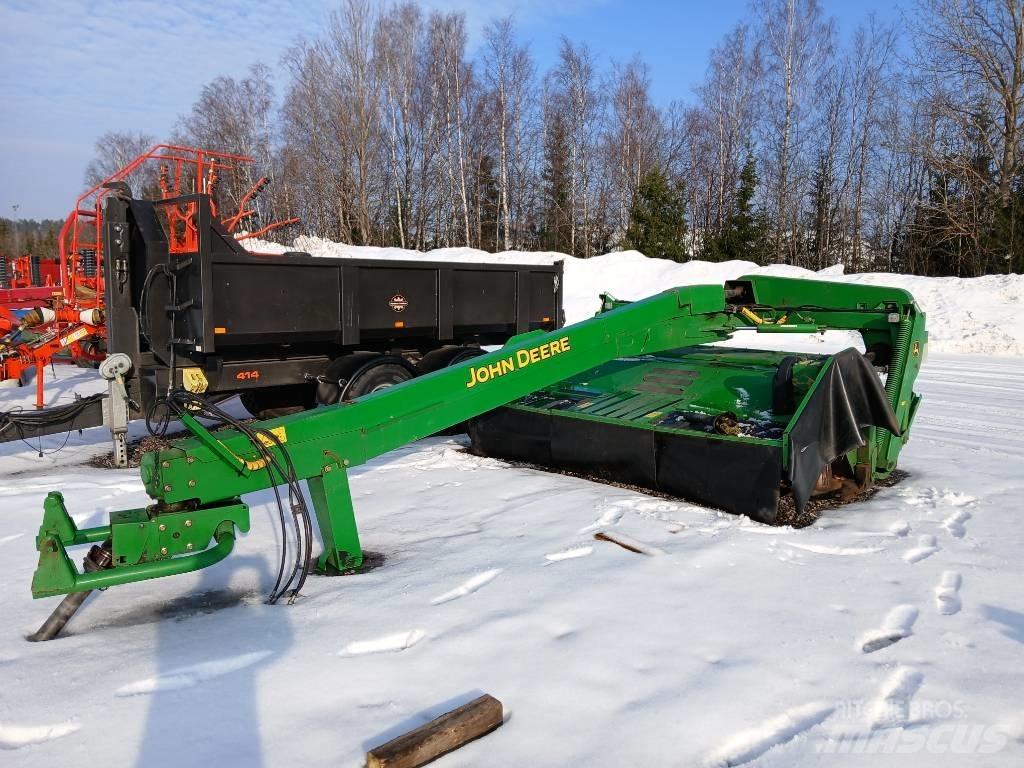 John Deere 735 Žací stroj-kondicionér
