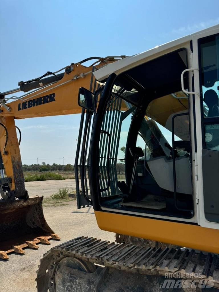 Liebherr 926 Pásové rýpadlá