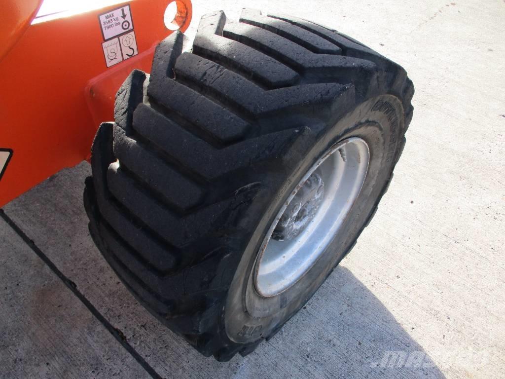 JLG 450 AJ (747) Kĺbové plošiny