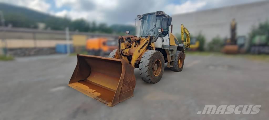 Liebherr L 524 Kolesové nakladače