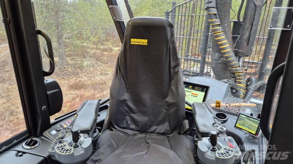 Ponsse BUFFALO AF 8W Lesné traktory