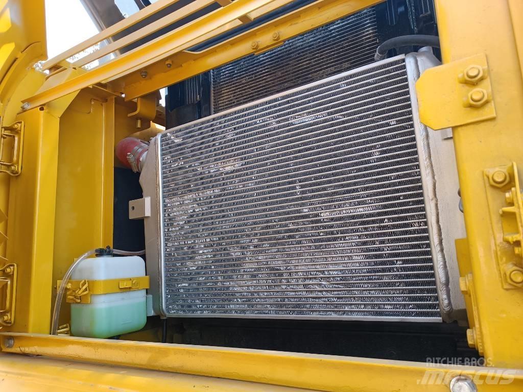 Komatsu PC350 Pásové rýpadlá