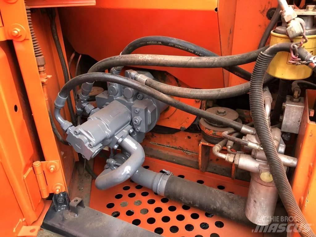 Hitachi ZX 60 Pásové rýpadlá