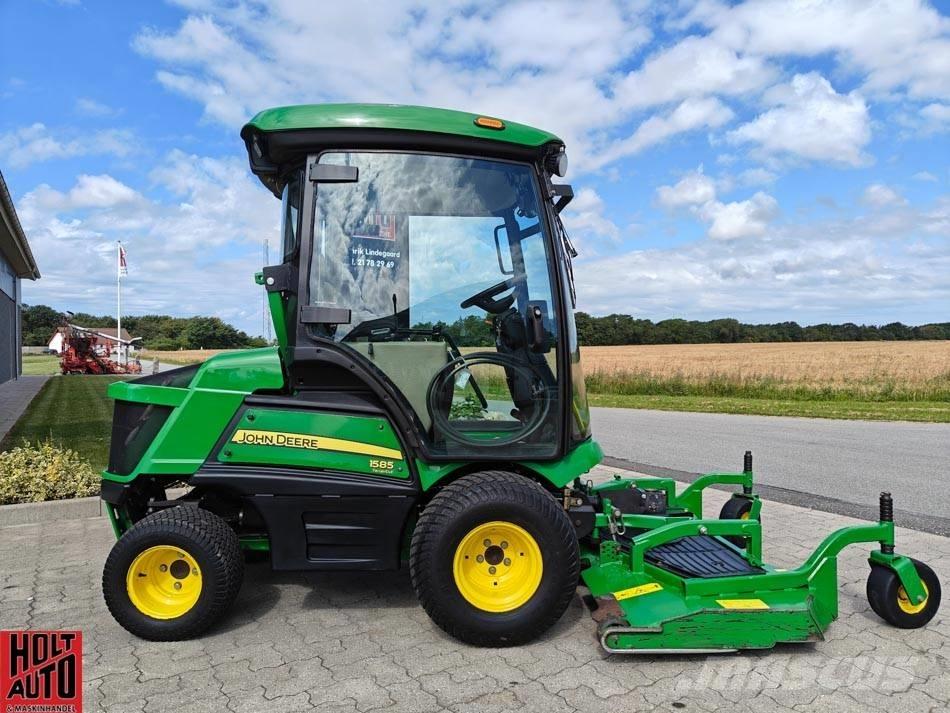 John Deere 1585 Samochodné kosačky