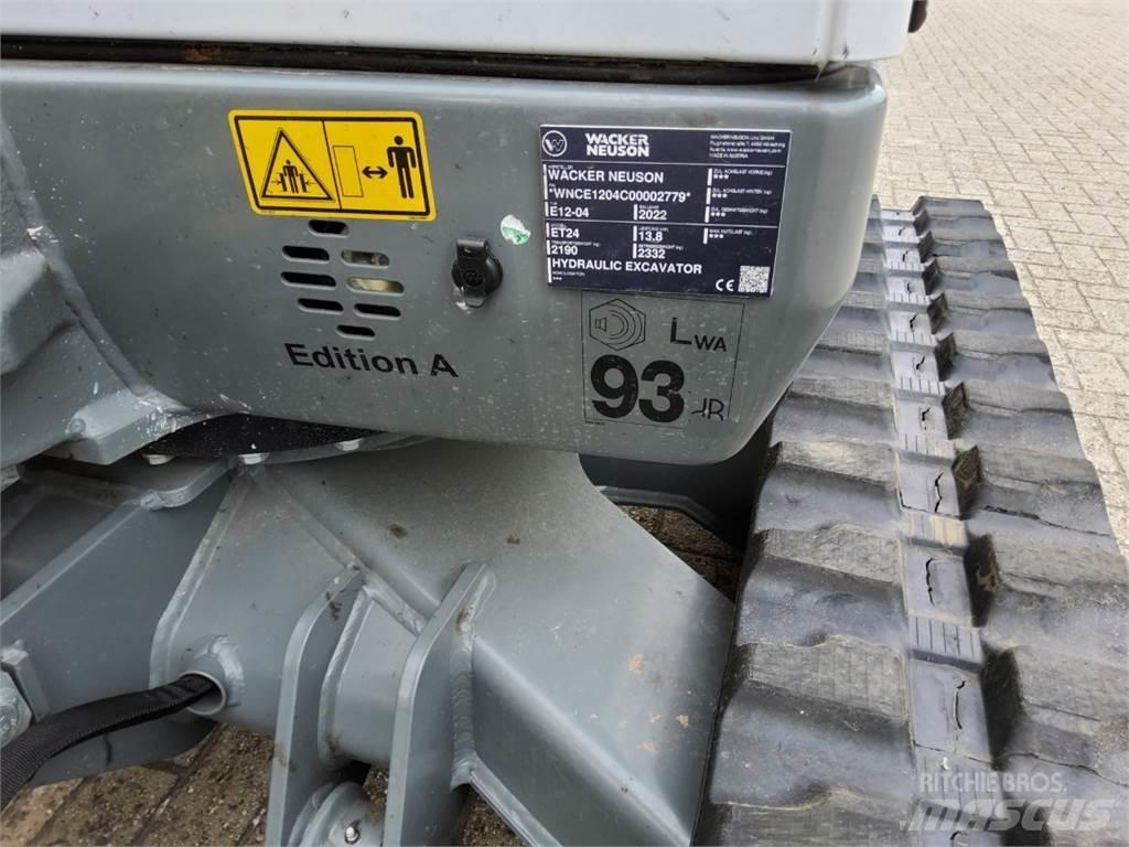 Wacker ET 24 Mini rýpadlá < 7t