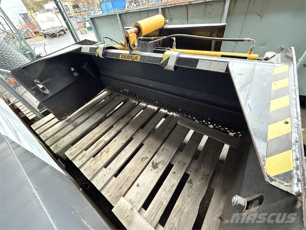 Skaala L19-30 Snežné pluhy, predné snežné radlice