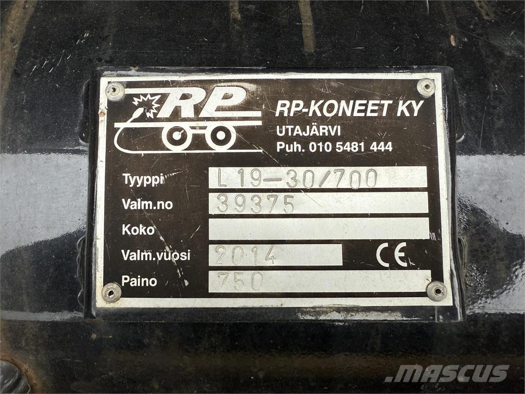 Skaala L19-30 Snežné pluhy, predné snežné radlice