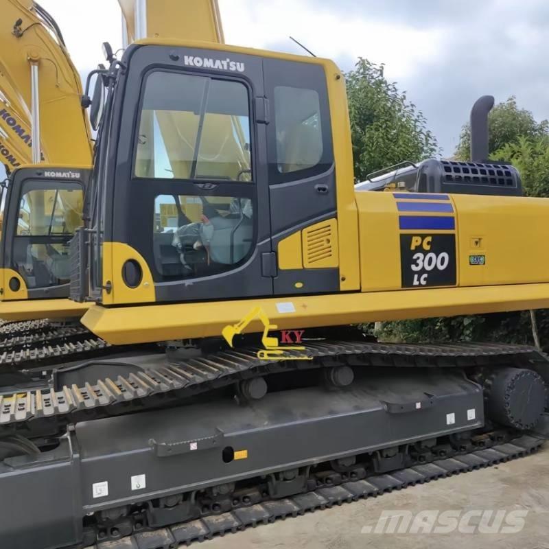 Komatsu PC 300-8 Pásové rýpadlá