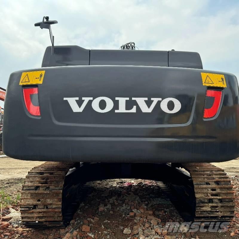 Volvo EC 350 D Pásové rýpadlá