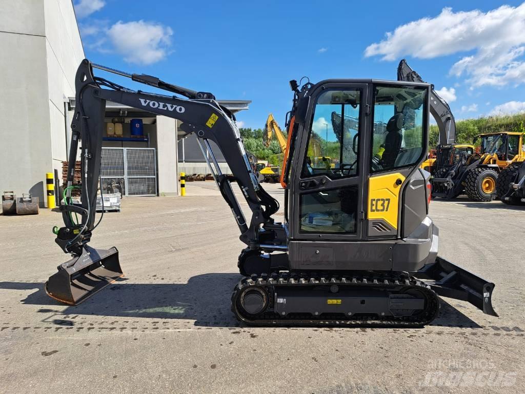 Volvo EC 37 F Mini rýpadlá < 7t