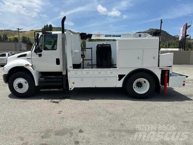 International 4300 Komunálne / Multi-úžitkové vozidlá