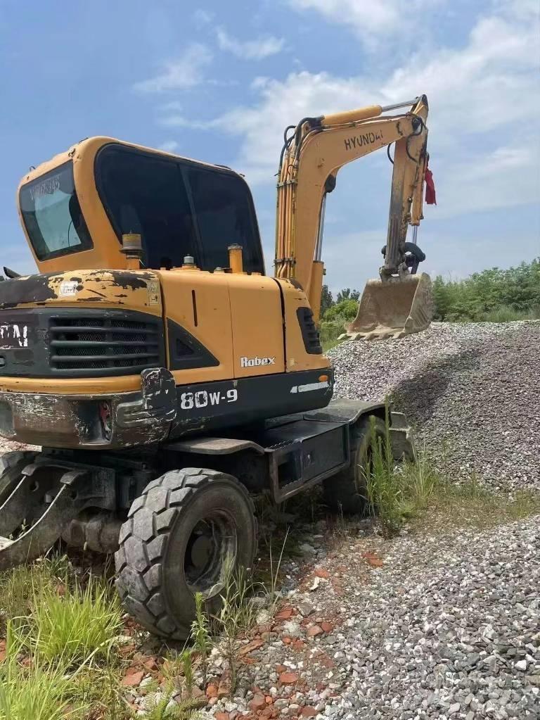 Hyundai 60W-9 Kolesové rýpadlá