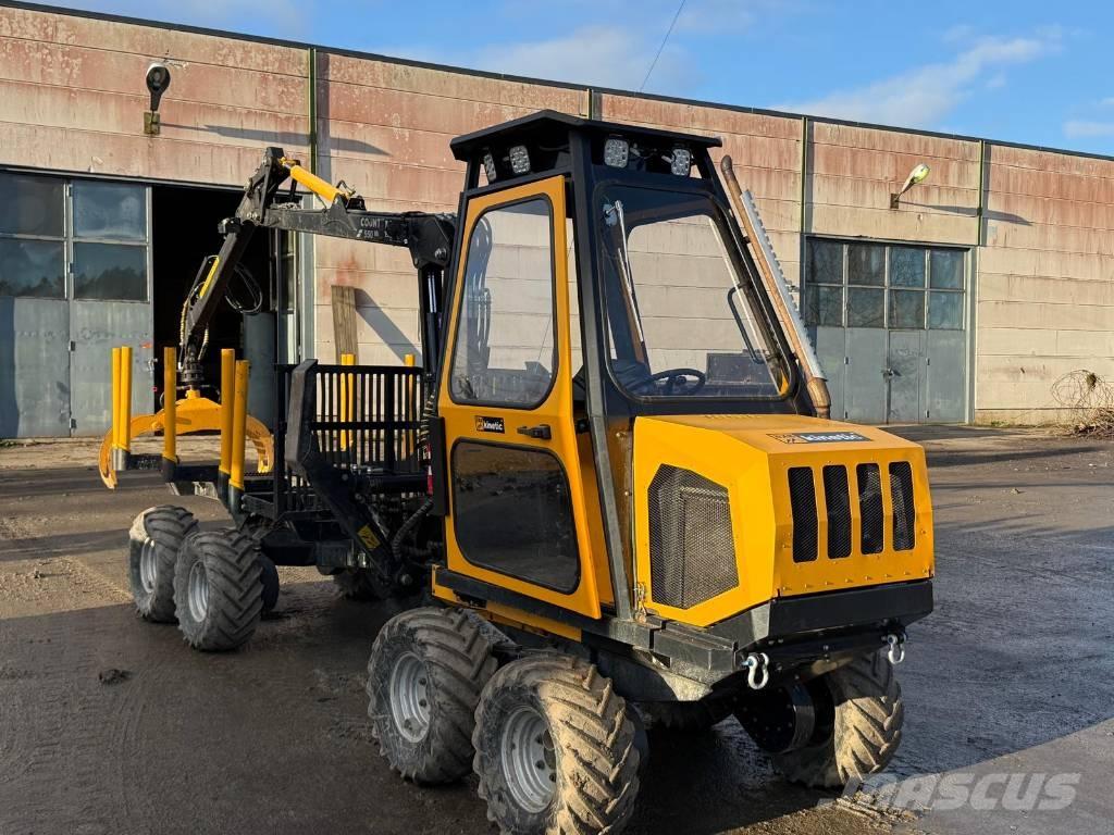  Kinetic 8x8 Lesné traktory