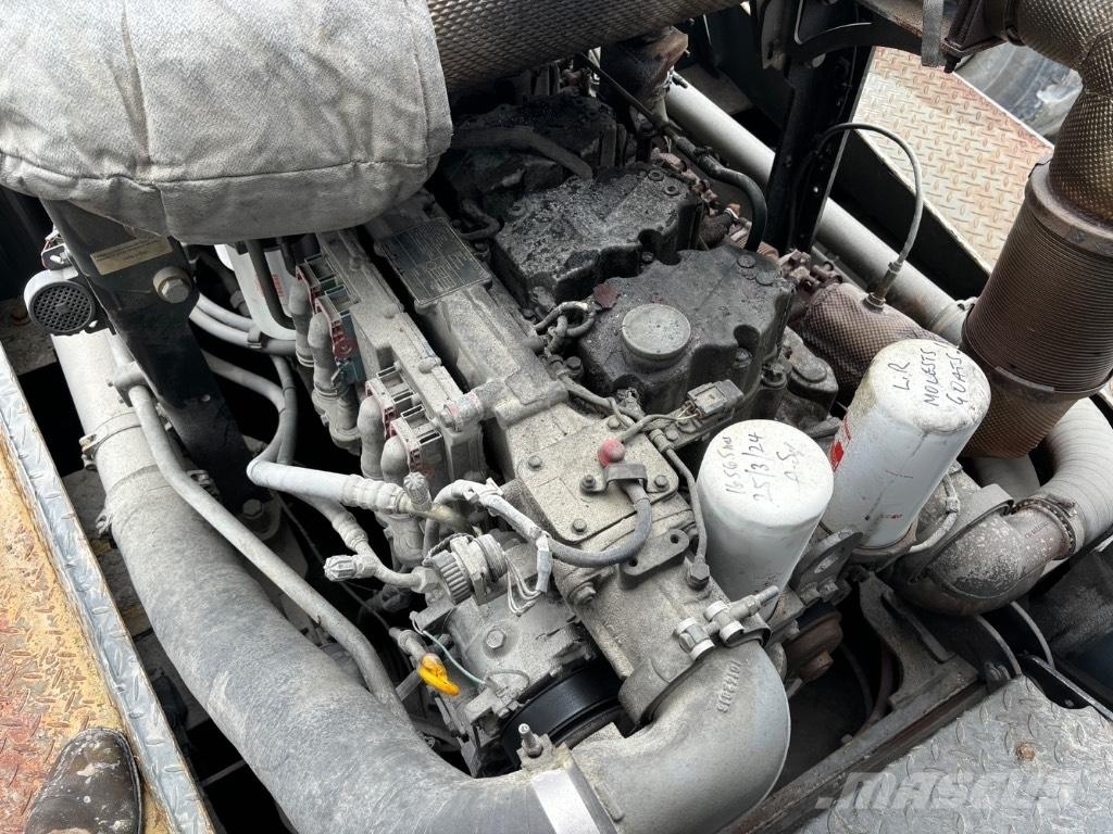 Liebherr L 566 Kolesové nakladače