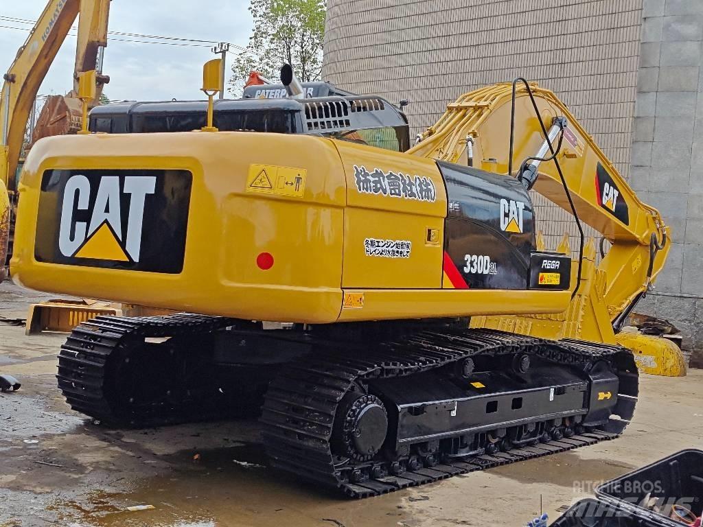 CAT 330 D2 L Pásové rýpadlá