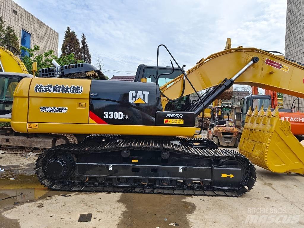 CAT 330 D2 L Pásové rýpadlá