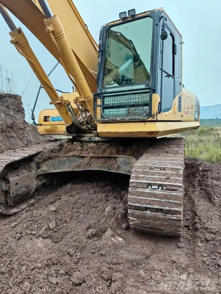 Komatsu PC 360-8MO Pásové rýpadlá