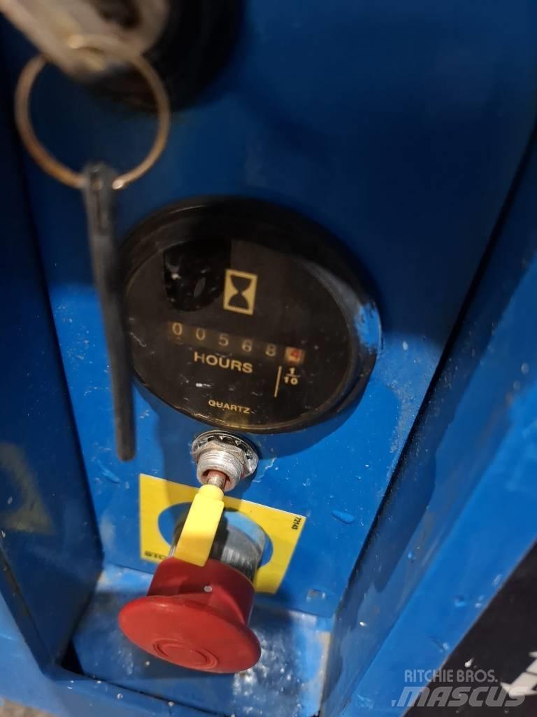 Genie GS 2632 Nožnicové zdvíhacie plošiny